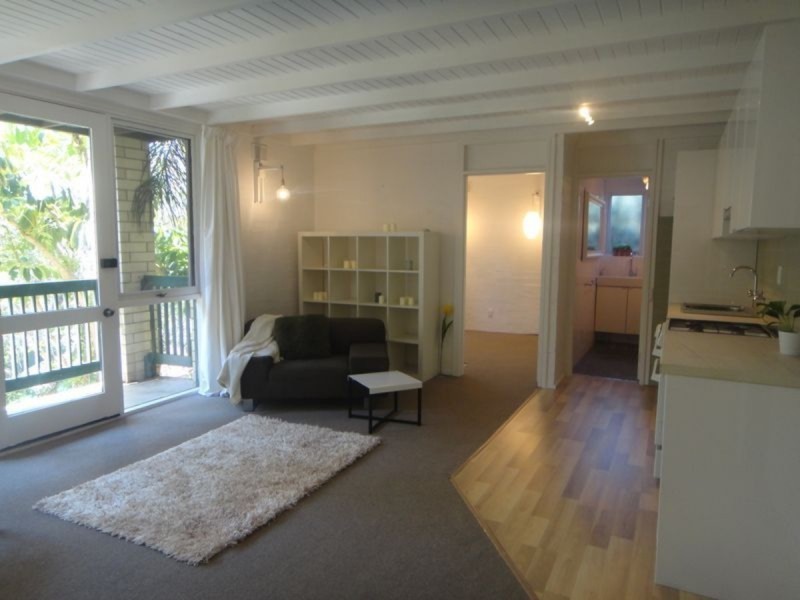 4/2 Ferguson, Glenelg North SA 5045