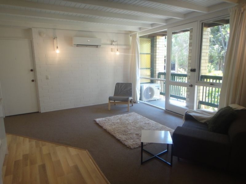 4/2 Ferguson, Glenelg North SA 5045