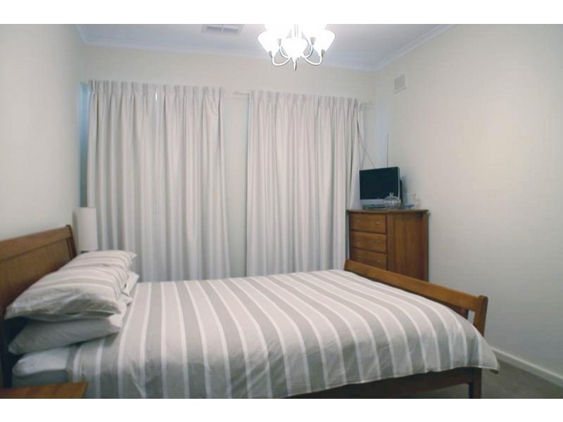 27 Vinall Street, Dover Gardens SA 5048
