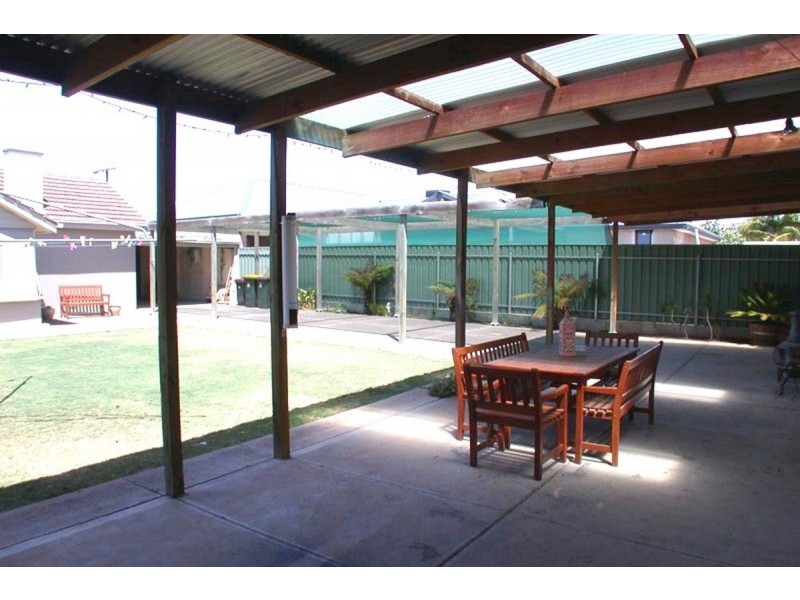 27 Vinall Street, Dover Gardens SA 5048