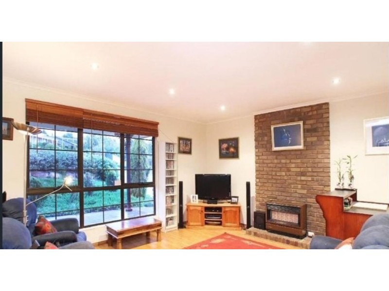 131 Perry Barr Road, Hallett Cove SA 5158