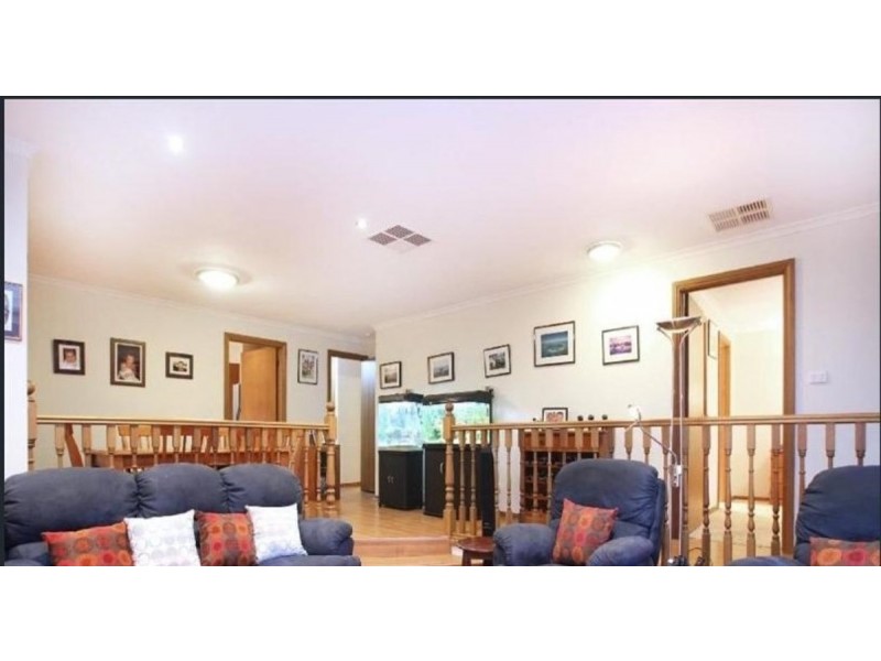 131 Perry Barr Road, Hallett Cove SA 5158