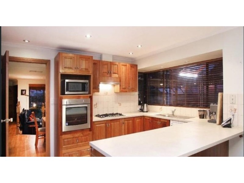 131 Perry Barr Road, Hallett Cove SA 5158