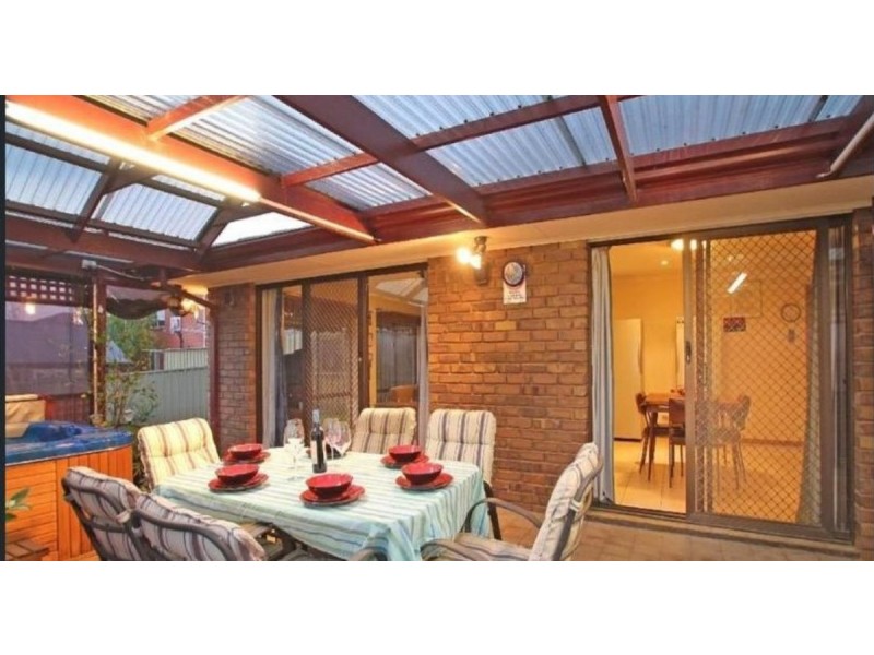 131 Perry Barr Road, Hallett Cove SA 5158