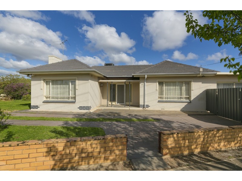 2 Madden Avenue, Glandore SA 5037