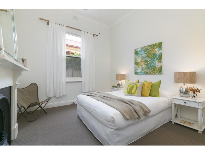 7 Byron Street, Glenelg SA 5045