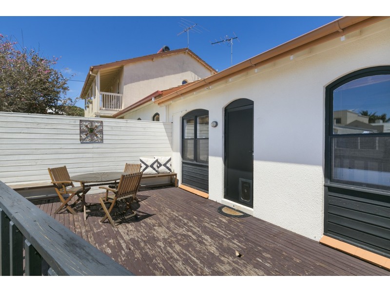 2/43 Wheatland Street, Seacliff SA 5049
