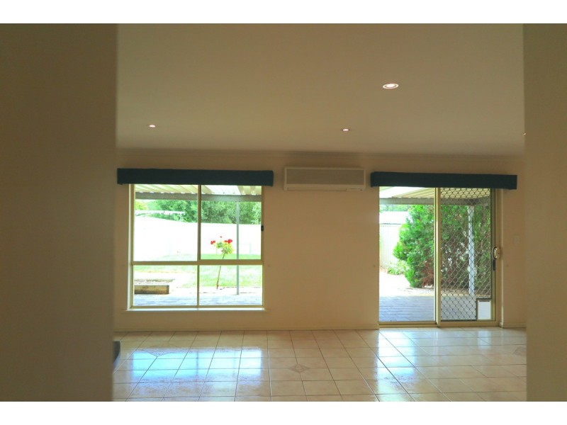 4 Cygnet Street, Seacombe Gardens SA 5047