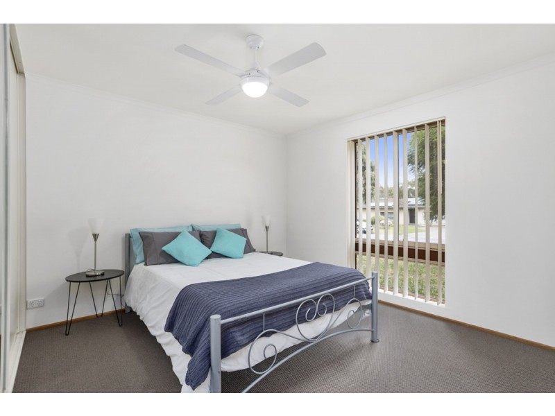 64 Richards Drive, Morphett Vale SA 5162