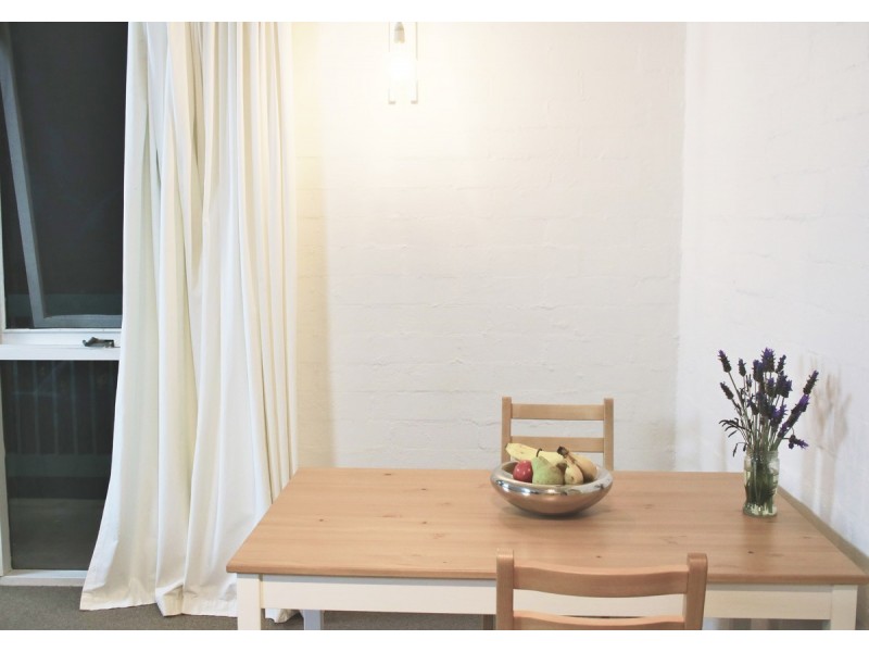 4/2 Ferguson, Glenelg North SA 5045