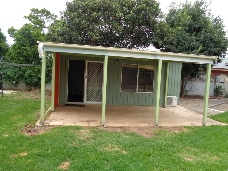 2A Newcastle Street, Warradale SA 5046