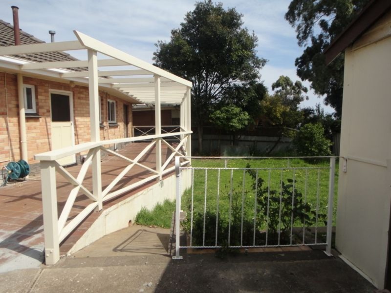 12 Renown Avenue, Seacliff Park SA 5049