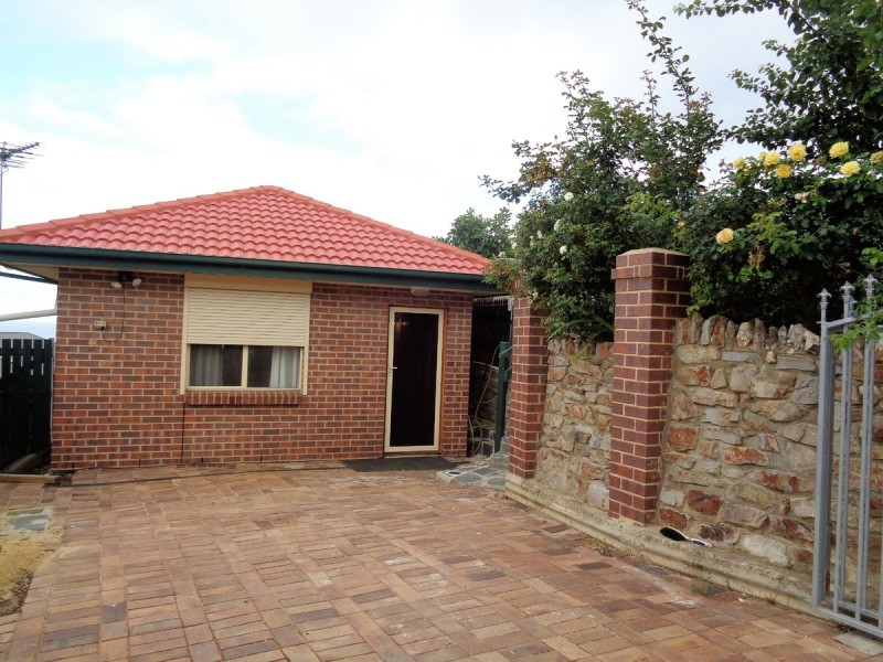 1/19 Luderitz Close, Hallett Cove SA 5158
