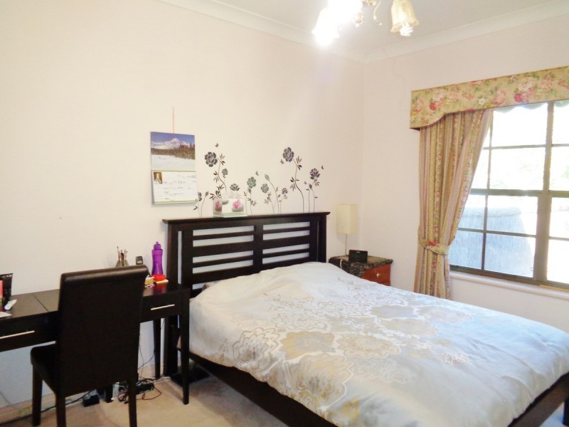 44 Allinga Avenue, Glenside SA 5065