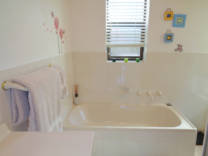 44 Allinga Avenue, Glenside SA 5065