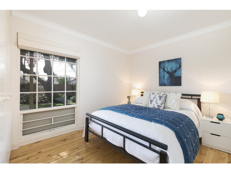 9 Downing Street, Hove SA 5048