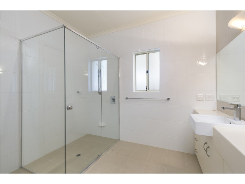 2/14 Finniss Street, Marion SA 5043