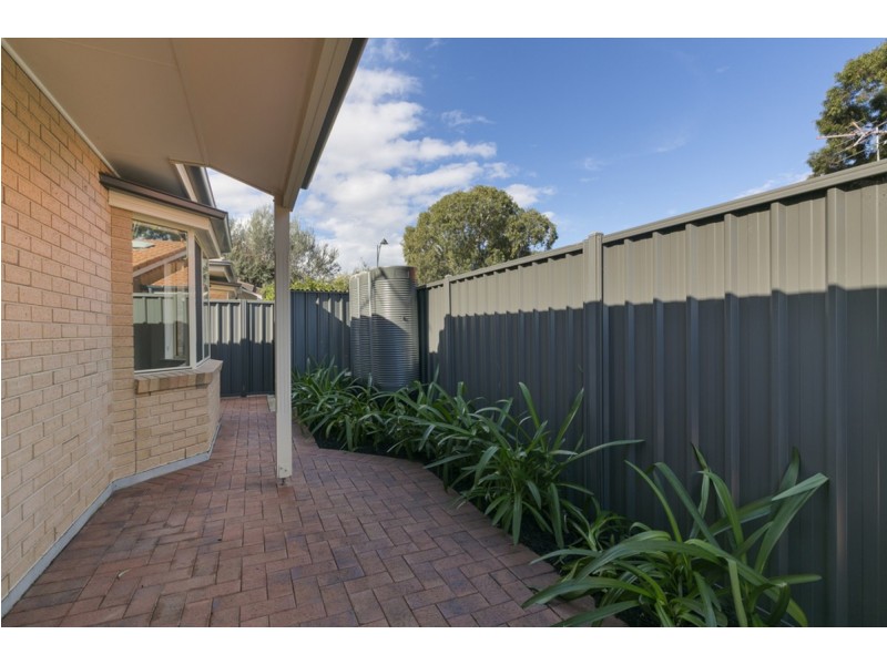2/14 Finniss Street, Marion SA 5043