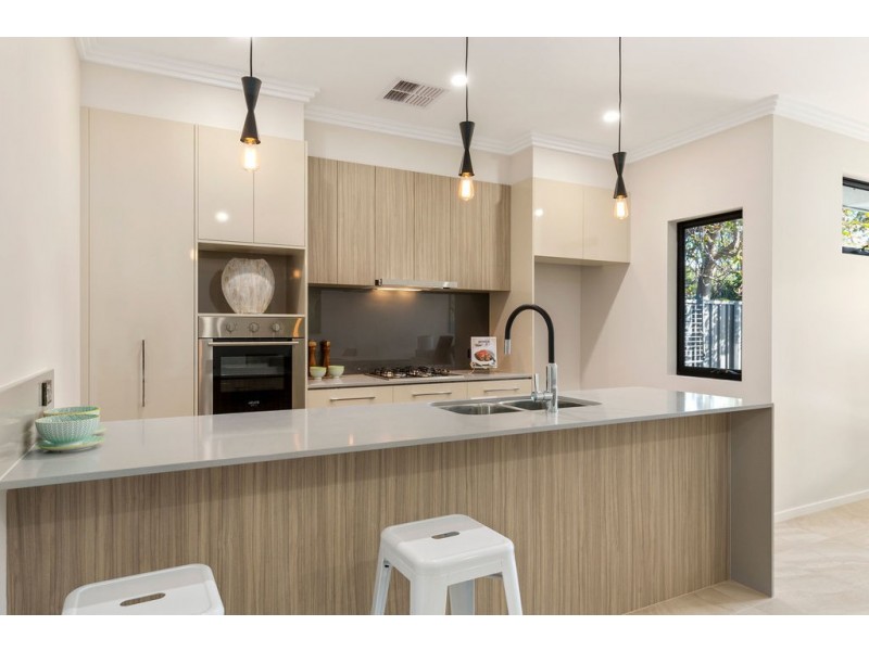 11 Kelmscott Street, Oaklands Park SA 5046