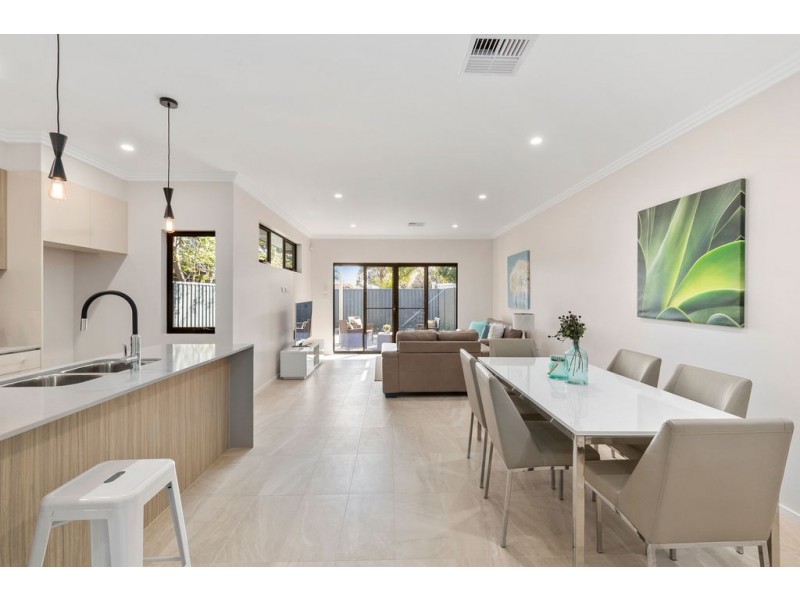 11 Kelmscott Street, Oaklands Park SA 5046