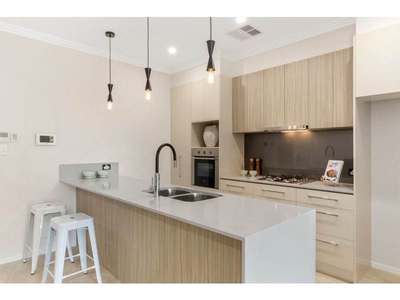 11 Kelmscott Street, Oaklands Park SA 5046