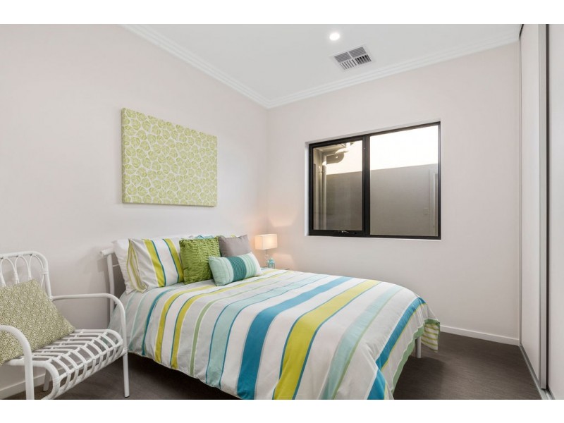 11 Kelmscott Street, Oaklands Park SA 5046