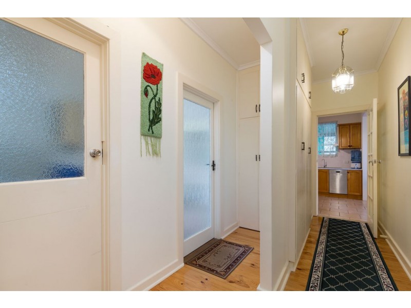11 Sherlock Road, Kingston Park SA 5049