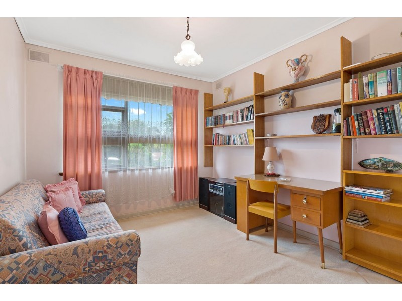 7 Tripoli Road, Happy Valley SA 5159