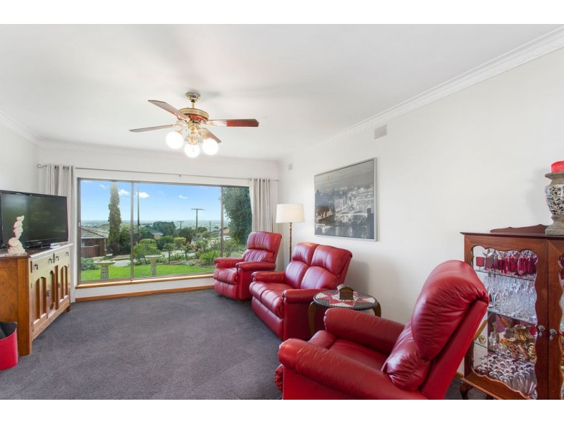 11 Gooroonga Street, Seaview Downs SA 5049