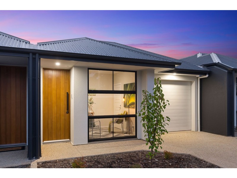 1a Galbraith Avenue, Park Holme SA 5043