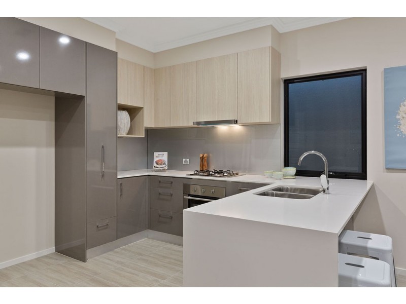 1a Galbraith Avenue, Park Holme SA 5043