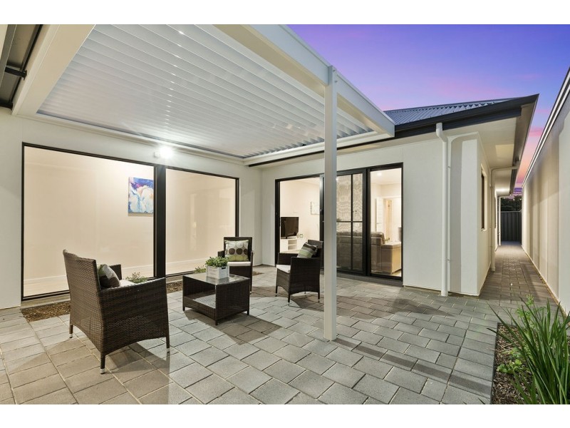 1a Galbraith Avenue, Park Holme SA 5043