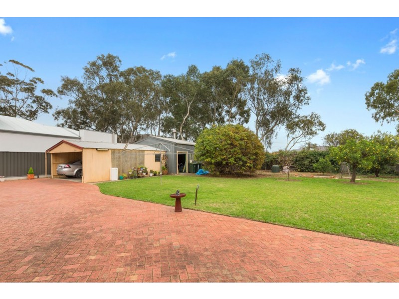 10 Weetunga Street, Fulham SA 5024