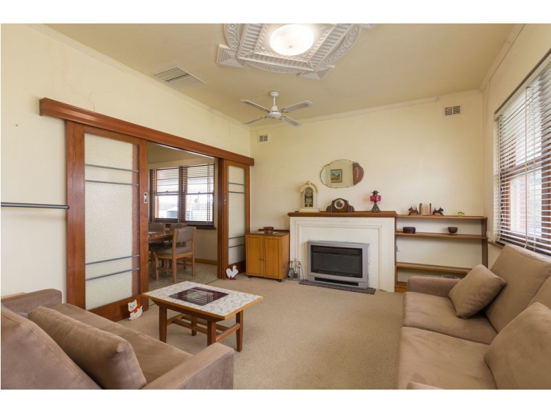 45 English Avenue, Clovelly Park SA 5042