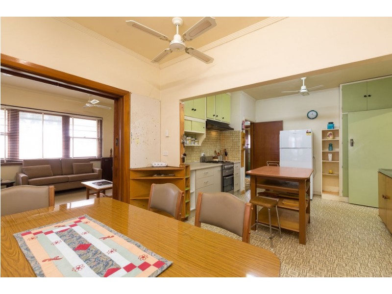 45 English Avenue, Clovelly Park SA 5042