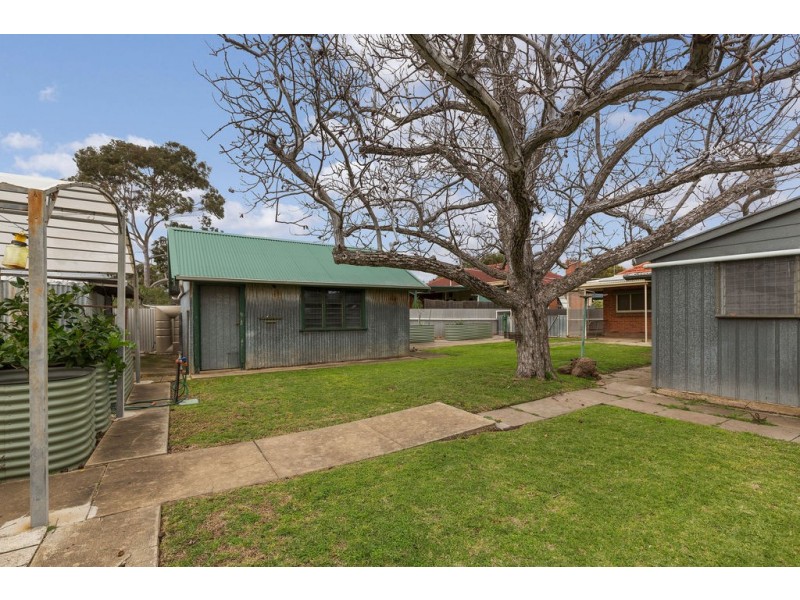 45 English Avenue, Clovelly Park SA 5042
