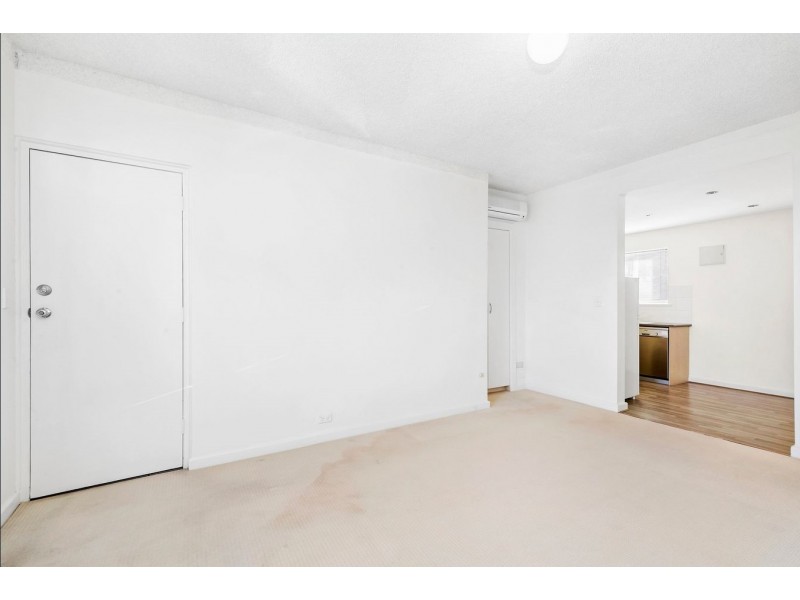 6/4 Bristol Place, Glenelg South SA 5045