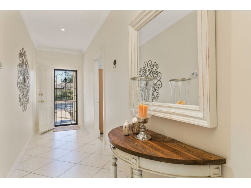 32A Trott Grove, Oaklands Park SA 5046