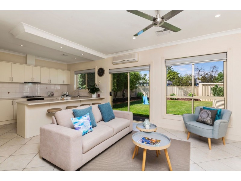 32A Trott Grove, Oaklands Park SA 5046