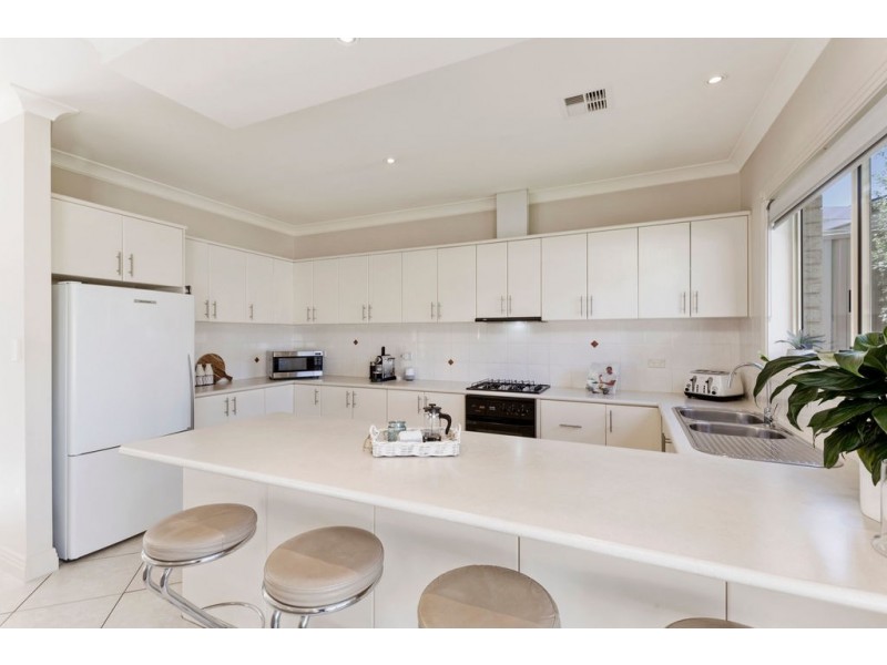 32A Trott Grove, Oaklands Park SA 5046