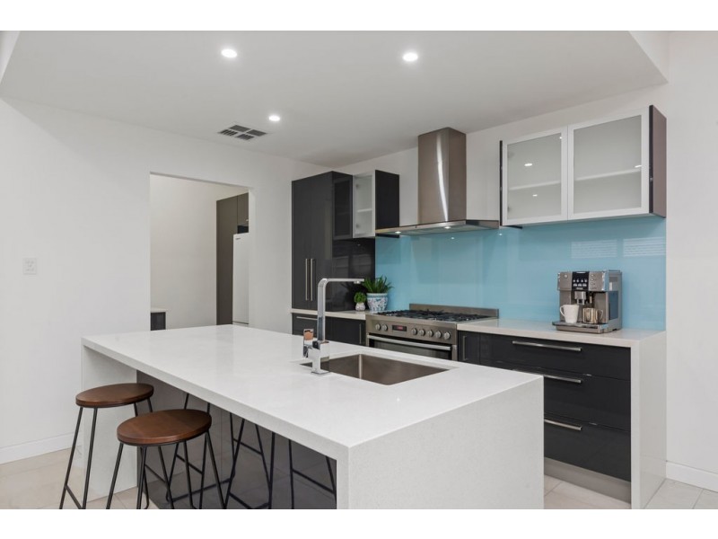 27A Cairns Avenue, Warradale SA 5046