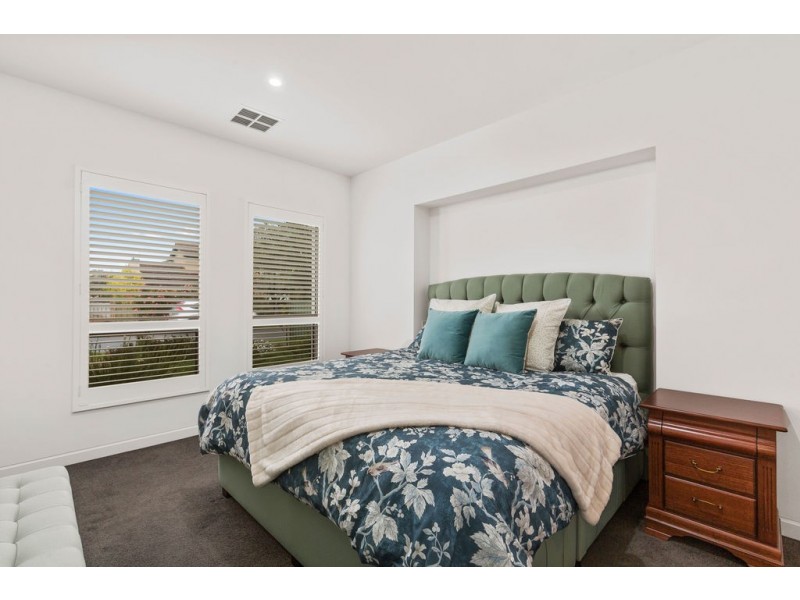 27A Cairns Avenue, Warradale SA 5046