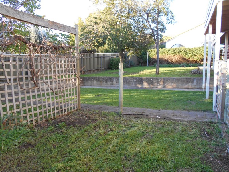 7 Falcon Court, Hallett Cove SA 5158