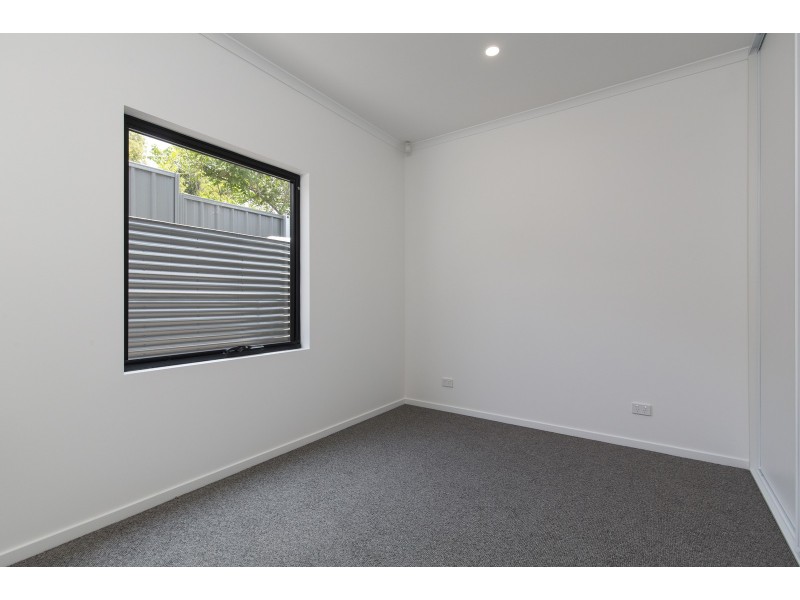 2/7 Klar Avenue, Darlington SA 5047