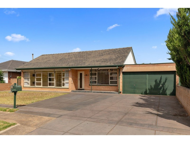 16 Kearnes Road, Oaklands Park SA 5046