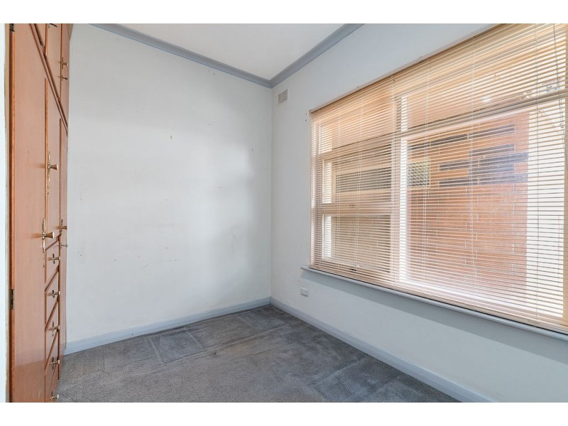 16 Kearnes Road, Oaklands Park SA 5046