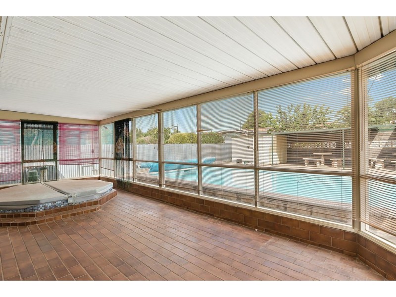 16 Kearnes Road, Oaklands Park SA 5046