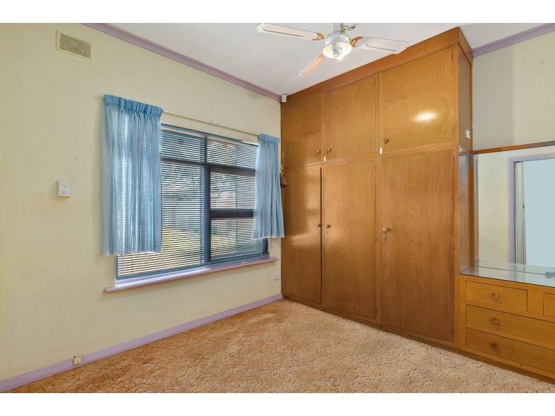 16 Kearnes Road, Oaklands Park SA 5046