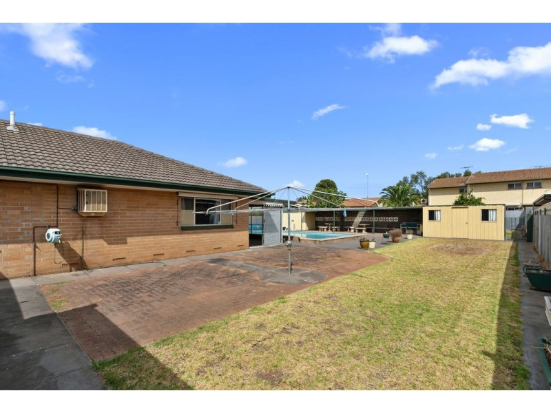 16 Kearnes Road, Oaklands Park SA 5046
