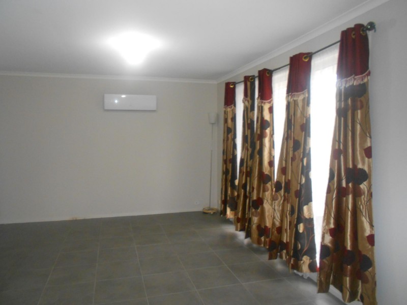 135 Lander Road, Trott Park SA 5158